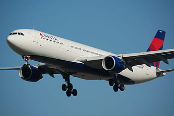 compagnie aeree delta in volo, aereo, commerciale, compagnia aerea, commerciale, linea aerea, Jet, volo, aviazione, volare, viaggiatori, Delta Airlines