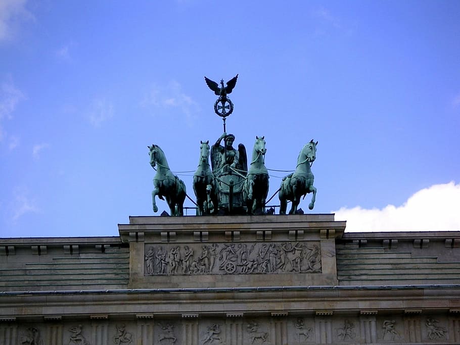 quadriga, berlin, statue, famous Place, brandenburg Gate, architecture, monument, europe, quadriga Statue - Brandenburg Gate, sculpture, horse