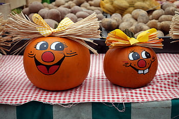 Kürbis, gemalter Kürbis, Herbst, Herbstfarben, Mainzer Markt, Herbstdekoration, Herbstmotive, Kürbisgesicht, Kürbis Dekoration