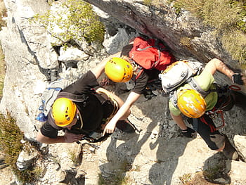 via dell'amicizia, steep, exposed, perpendicular, climbing, climbing platform system, head, backup, self assurance, via ferrata, garda
