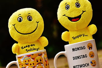 dua, emoticon, mewah, mainan, cangkir kopi, smilies, piala, kuning, lucu, kegembiraan, emoji