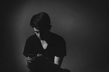 chłopak, mężczyzna, SMS-y, ludzie, czarny i biały, mobilny, smartfon, smutny