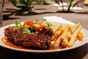 cooked, dish, white, ceramic, plate, beef, grill, fries, tasty, gravy, yummy