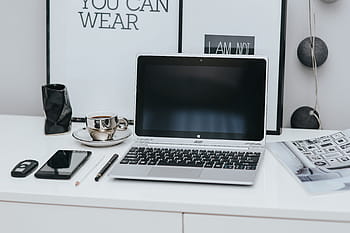 putih, meja, komputer Laptop, interior, minimal, ruang kerja, tempat kerja, teknologi, komputer, kerja, notebook
