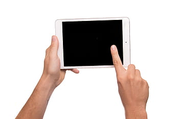 osoba, trzymać, biały, ipad, tablet, czytać, ekran, trzepnąć, dotknąć, wyznaczyć, punkt