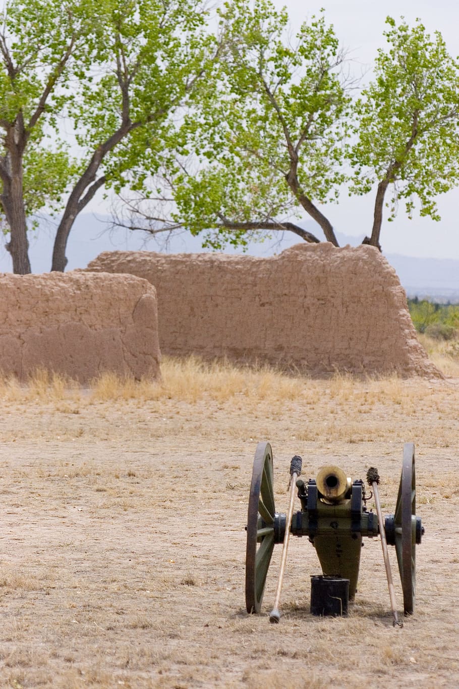 cavalry, fort, historic, tourism, history, historical, national, cultural, cowboy, independence, america