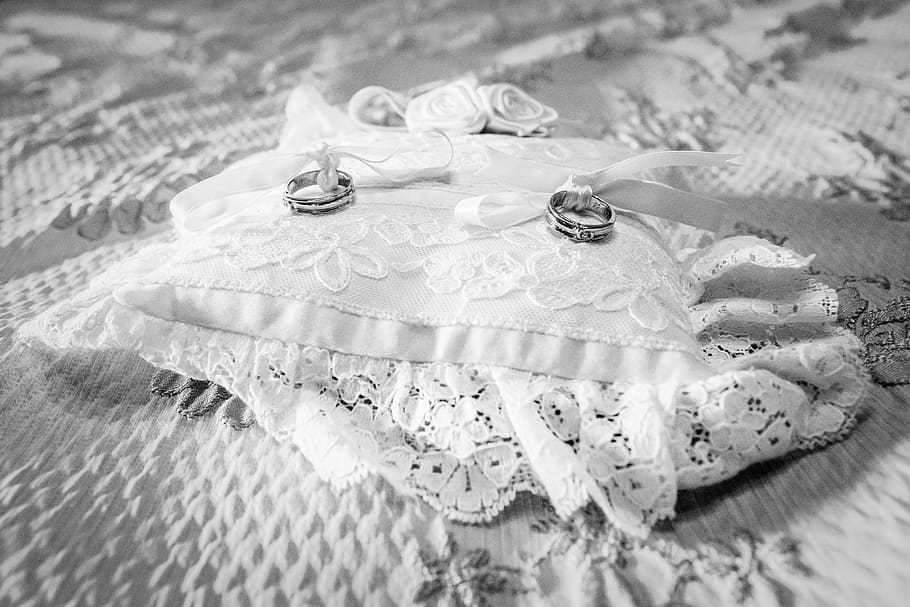 rings, marriage, pillow