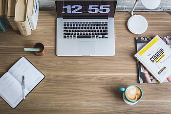 macbook pro, laptop, mac, počítač, prohlížeče, výzkum, studie, podnikání, kancelář, práce, lavice