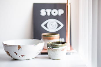 round, white, brown, ceramic, bowl, surface, cup, glass, display, sign, inside