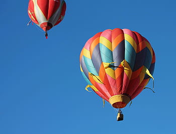 Due, assortito colori, caldo, palloni ad aria, volante, fotografia ad angolo basso, mongolfiera, festa in mongolfiera albuquerque, palloncini, cielo, colorato