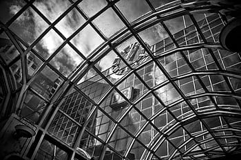 fotografie ve stupních šedi, zataženo, nebe, architektura, moderní, budova, fasáda, střecha, uvnitř, abstraktní, kov