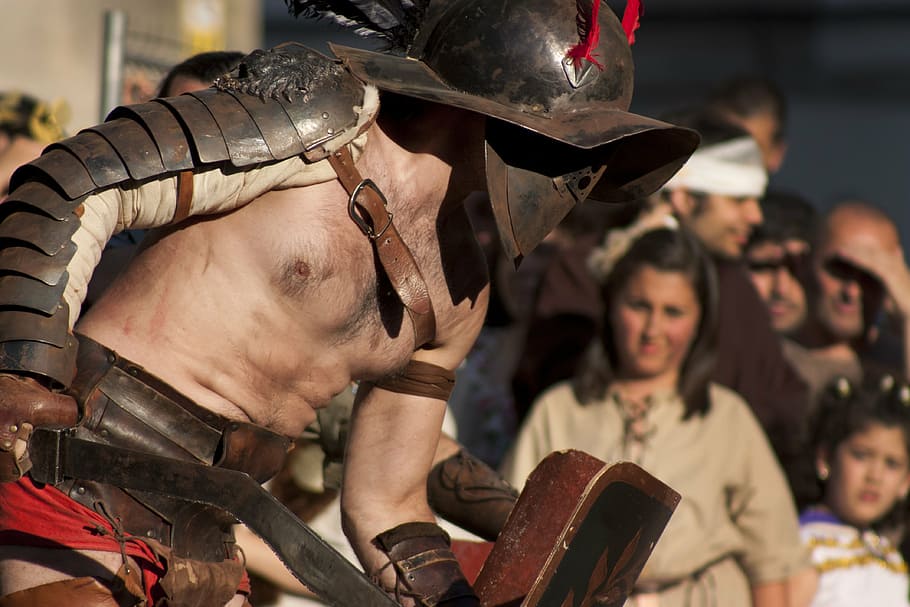 muž na sobě brnění, gladiátor, pouliční představení, arde lucus, lugo, prát se, hrudník muž, soul cubrae, muži, lidé
