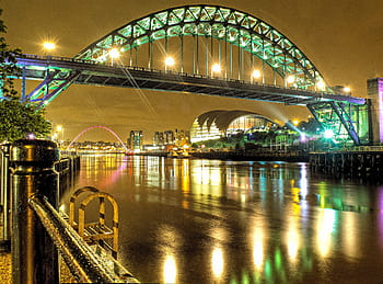angezündet, Grün, Brücke, Nachtzeit, Newcastle, Nacht Lichter, Reflexion, Nacht-, Beleuchtung, Gateshead, Tyne