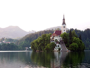 Danau Bled, Slovenia, Karawanken, Jumbo, alpine hiking, trekking, wilayah gorenjska, mistis, kapel, menghantui, kranjska gora
