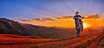 uomo, equitazione, motocross dirt bike, motocross, giro, paesaggio, panoramico, tramonto, montagna, viaggio, bicicletta sporca