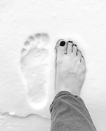 feet, alone, black, toes, winter, snow, jean, cute, foot, barefoot, footprint