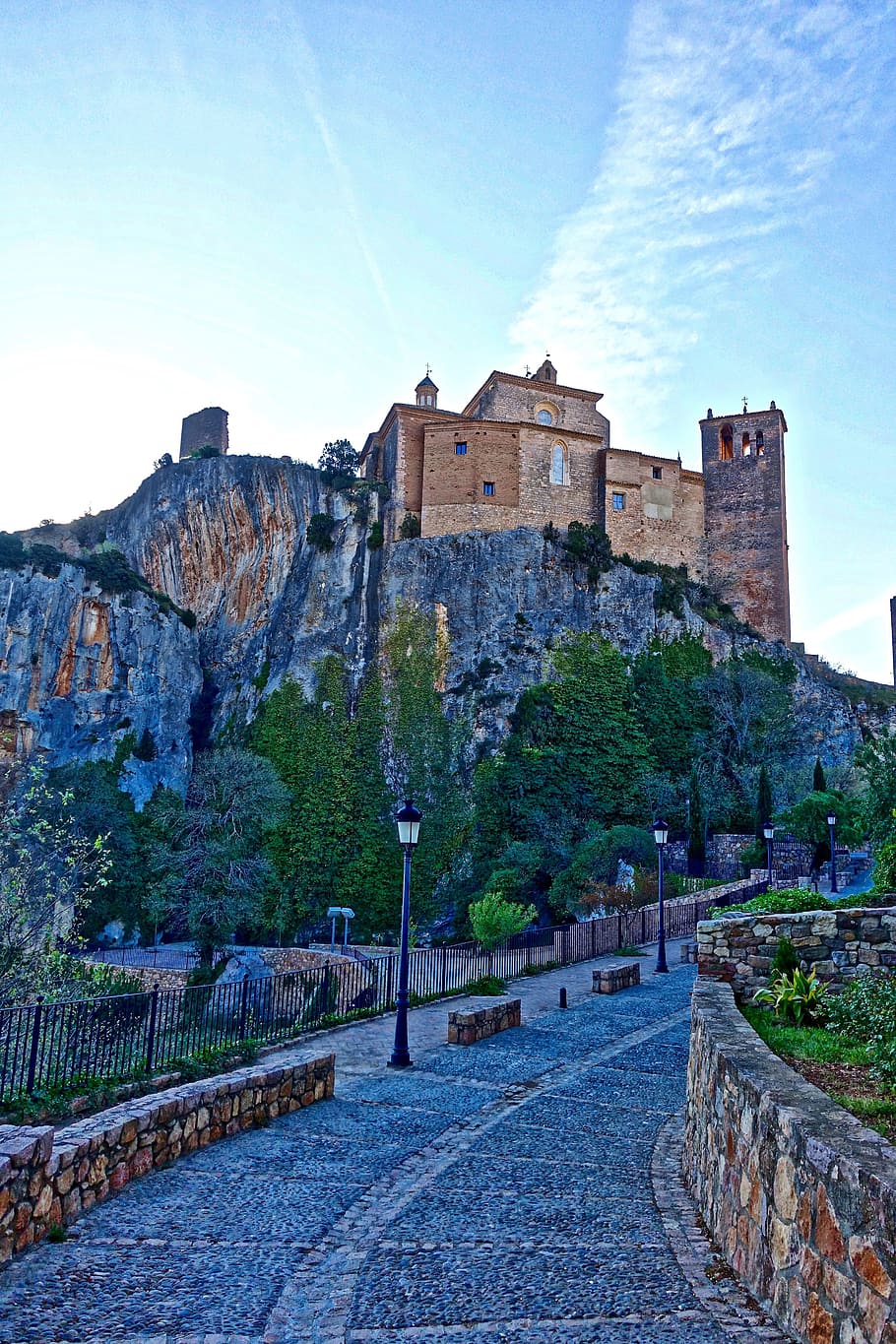 Citadel, Castle, Alquezar, View, historic, buildings, scenic, landscape, landmark, town, famous
