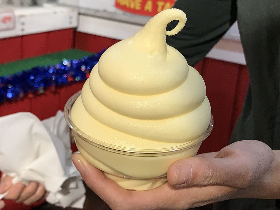 Pineapple, Ice Cream, Soft Serve, human Hand, people, human body part, frozen food, holding, food and drink