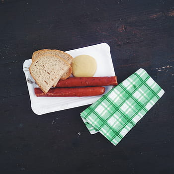 uzený, klobása, tradiční, čeština, uzená klobása, chléb, pohled shora, jídlo, snídaně, Svačina, svěžest