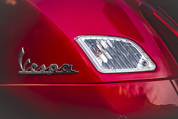detailní fotografie, Červené, vespa motor skútru zadní světlo, auto, vozidlo, lesklý, automobilového průmyslu, přeprava, sběratelské auto, staromódní, pozemního vozidla