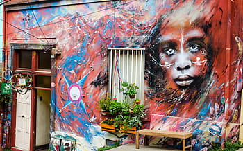 graffiti artwork, persoon, gezicht, huis, muurschildering, venster, graffiti, schilderij, muur, decadentie, facade