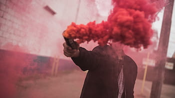 πρόσωπο, ορθοστασία, δίπλα, τείχος, κράτημα, το κόκκινο, καπνός, ημέρα, άνδρας, ο τύπος, χρώμα