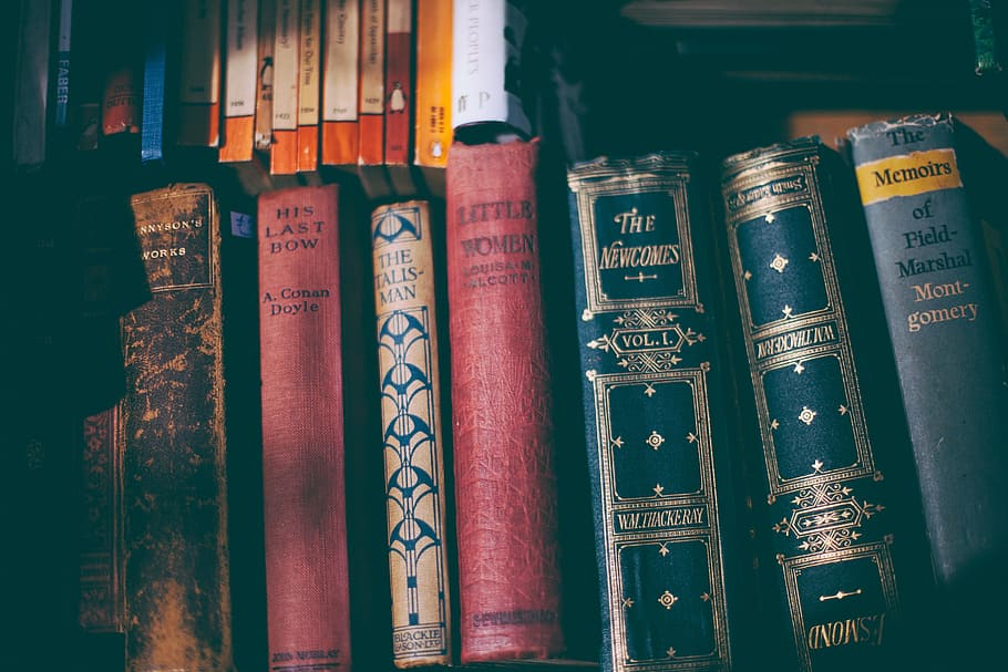 různé knihy, knih, vzdělání, znalost, literatura, romány, příběh knihy