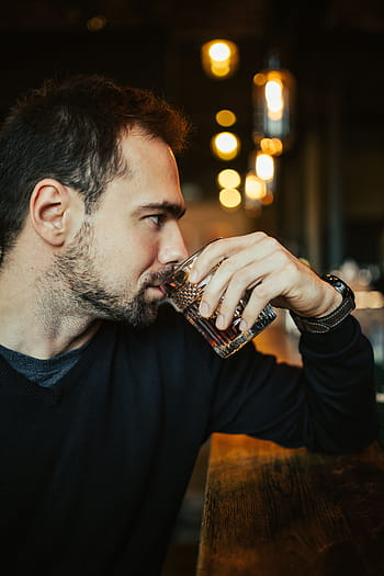 muda, laki-laki, pub, Tampan, dewasa, minum, restoran, bar, anggun, alkohol, berkelas