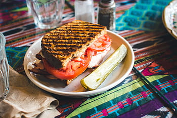 toasted, sandwich, pickles, Toasted sandwich, restaurant, food, tomato, meal, plate, lunch, bread
