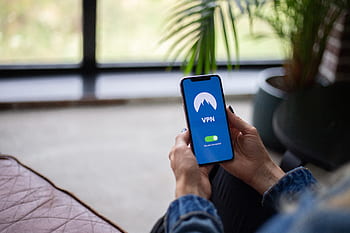 VPN、 個人データ、 ストリーミング、 ロック解除、 電話用VPN、 仮想プライベートネットワーク、 ハッキング、 公共のネットワーク、 ipを隠す、 代理人、 電話