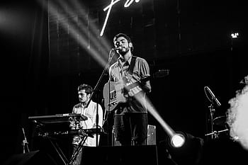 black and white, band, singer, keyboard, electric guitar, muisicians, music, stage, lights, concert, show