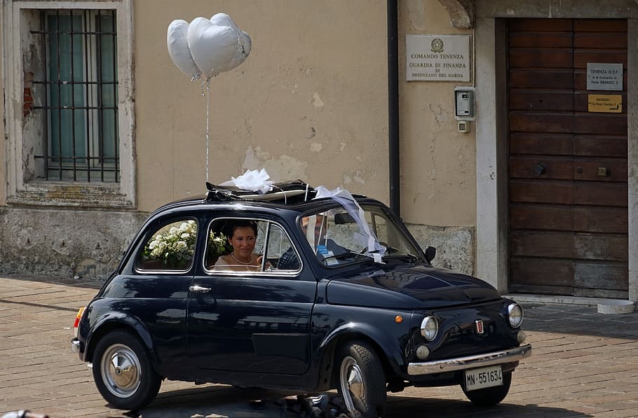 two, people, inside, blue, heart balloons, building, Wedding, Car, Fiat 500, wedding car, bride and groom