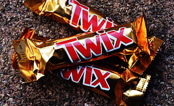 candy bar, sweetness, chocolate, twix, caramel, sugar, sweet, delicious, treat, biscuit