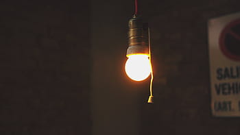 zapnutý buklb, světlo, žárovka, otočil, přepínač, detail, svítí, nikdo, elektřina, uvnitř, černé pozadí