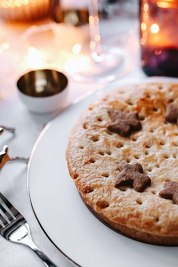 オレンジ、 クリスマスケーキ、 ケーキ、 食品、 食器、 お菓子、 クリスマス、 プレート、 テーブル、 なし人々、 食事