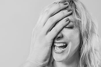 fotografie ve stupních šedi portrét shot, fotografování, ve stupních šedi, portrét, výstřel, lidé, náladový, líný, dáma, ruka, hloupý