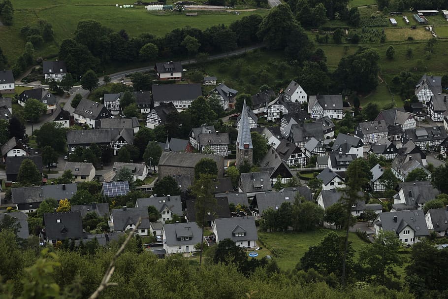 tree, architecture, city, outdoors, germany, village, houses, modern, tratitional, urban, building