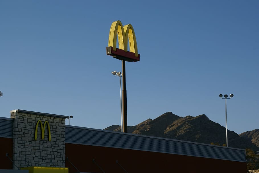 mcdonald, budova, během dne, mcdonalds, wendover, nevada, usa, podepsat, Amerika, symbol, Fast Food