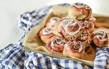 cinnamon rolls, food, sweet, pastry, homemade, bakery, baking, baked, spiral, roll, cinnabon