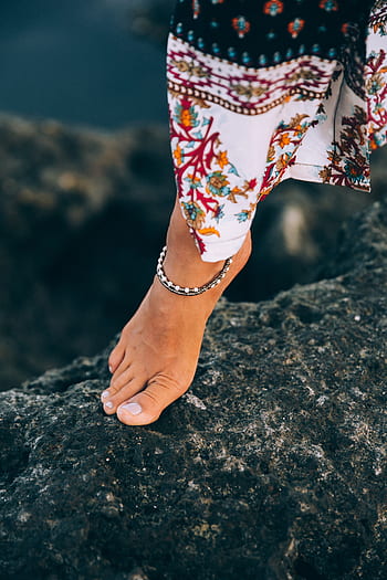 ženský, noha, móda, skalnaté, pobřeží, boho, letní, Český, žena, naboso, náramek
