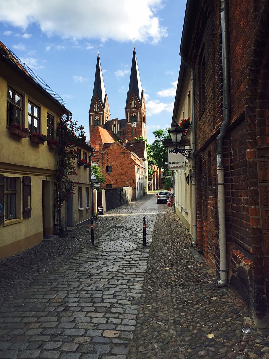 Neuruppin, Fontane เมือง, กวี