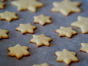 avvicinamento, foto, biscotti stella, Impasto, pasta frolla, biscotto, cibo, impastare la pasta, trattare, infornare, Natale