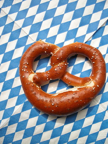 pretzel, blue, white, textile, breze, eat, bavaria, beer garden, southern german cuisine, food, bavarian snack