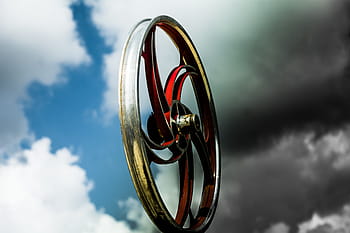 šedá, Červené, motocyklové kolo, mraky, nebe, Příroda, pneumatika, kov, mrak - nebe, nikdo, venku