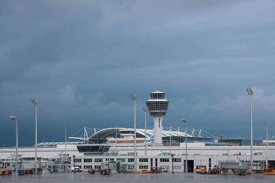 pandangan mata burung, bandara, internasional, munich, arsitektur, bangunan, transportasi, maskapai penerbangan, menara kontrol, menara, pemantauan udara