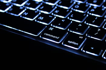 tændt bærbar computer, tastatur, belysning, macbook pro, tasterne på tastaturet, æble, computer tastatur, computer, bærbar, teknologi, internet