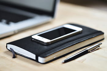 iphone smartphone, notebook, iphone, chytrý telefon, technologie, podnikání, sdělení, počítač, laptop, marketing, kancelář