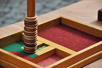 games, wooden games, wood, old games, toy library, old, pions, tokens, ladies, chess, playful