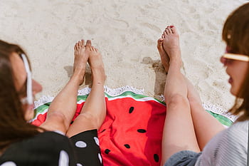 beach, girls, sand, relaxing, towel, sunglasses, women, tanning, chatting, talking, leisure