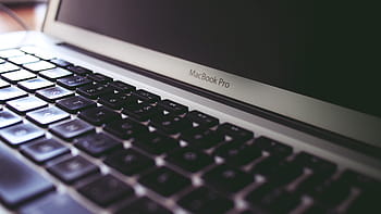 turned-off macbook air, macbook, pro, macbook pro, laptop, keyboard, computer, technology, business, computer chip, electronics industry